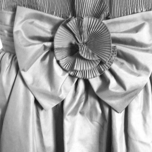 Puff Hem Mini Black Party Dress - Picture 6 of 6